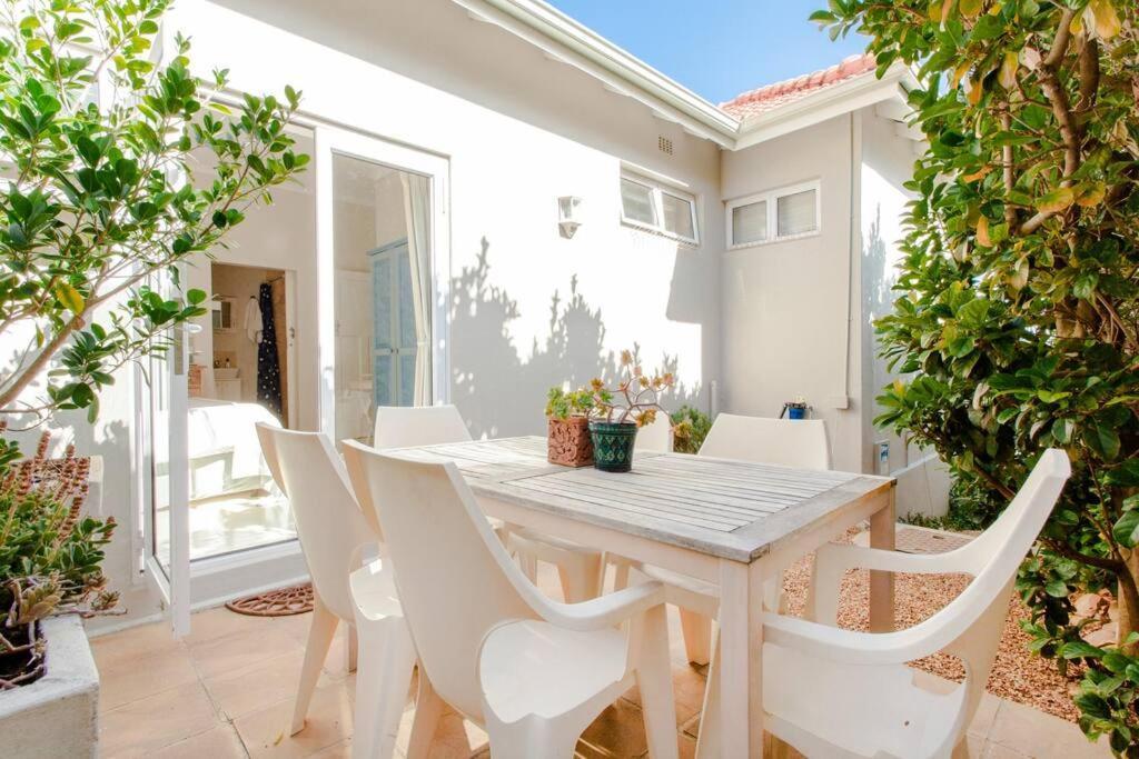 The Grosvenor Guest House & Self Catering Simonʼs Town Kültér fotó